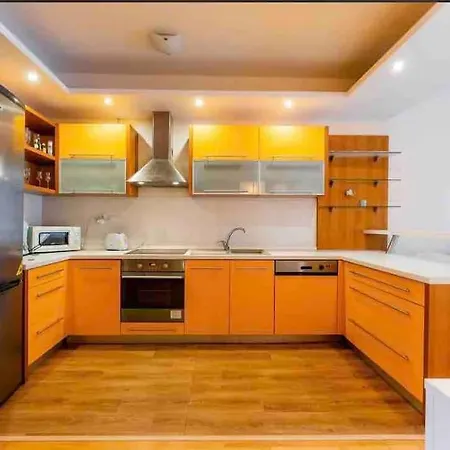 Apartment Slnecny A Priestranny Vo Vybornej Lokalite Kosice