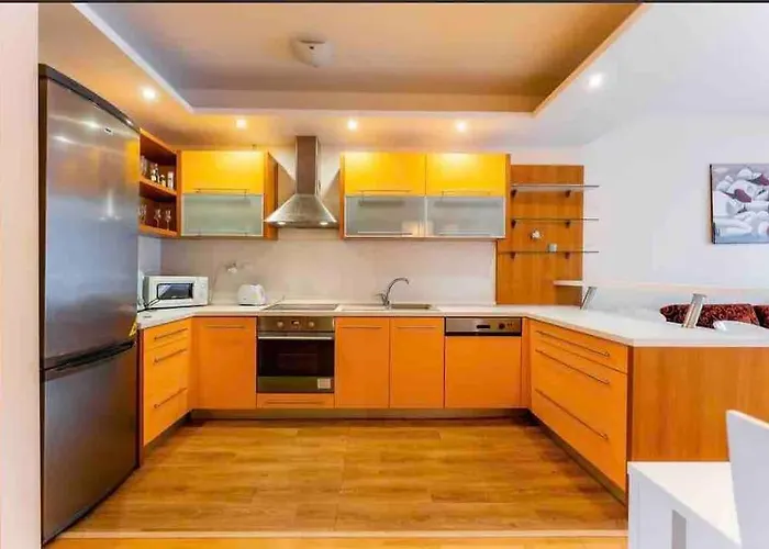 Appartamento Slnecny A Priestranny Vo Vybornej Lokalite Košice